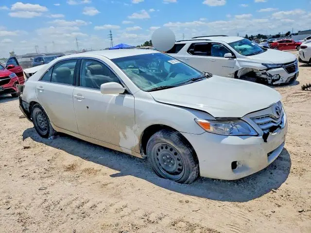 2011 TOYOTA CAMRY LE  