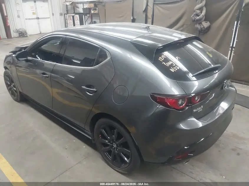 2022 MAZDA MAZDA3 PREMIUM