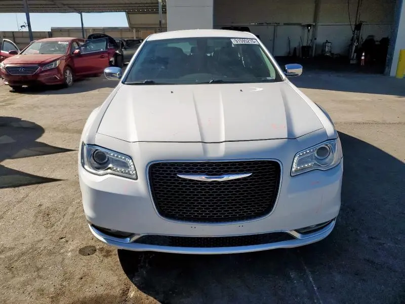 2018 CHRYSLER 300 LIMITED  