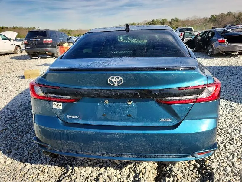 2025 TOYOTA CAMRY XSE  