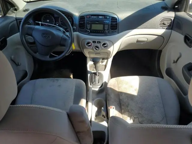 2010 HYUNDAI ACCENT GLS