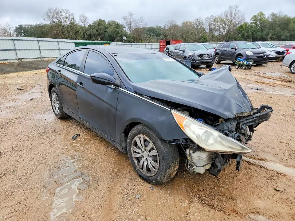 2011 HYUNDAI SONATA GLS  