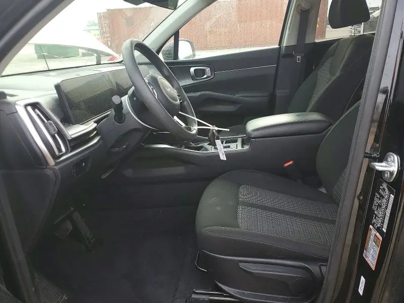 2024 KIA SORENTO LX  
