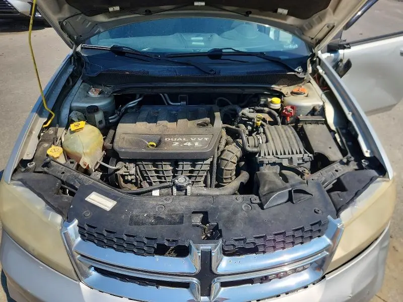 2012 DODGE AVENGER SE  
