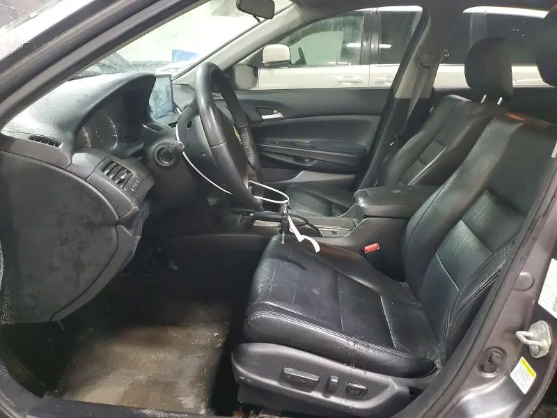 2011 HONDA ACCORD SE  