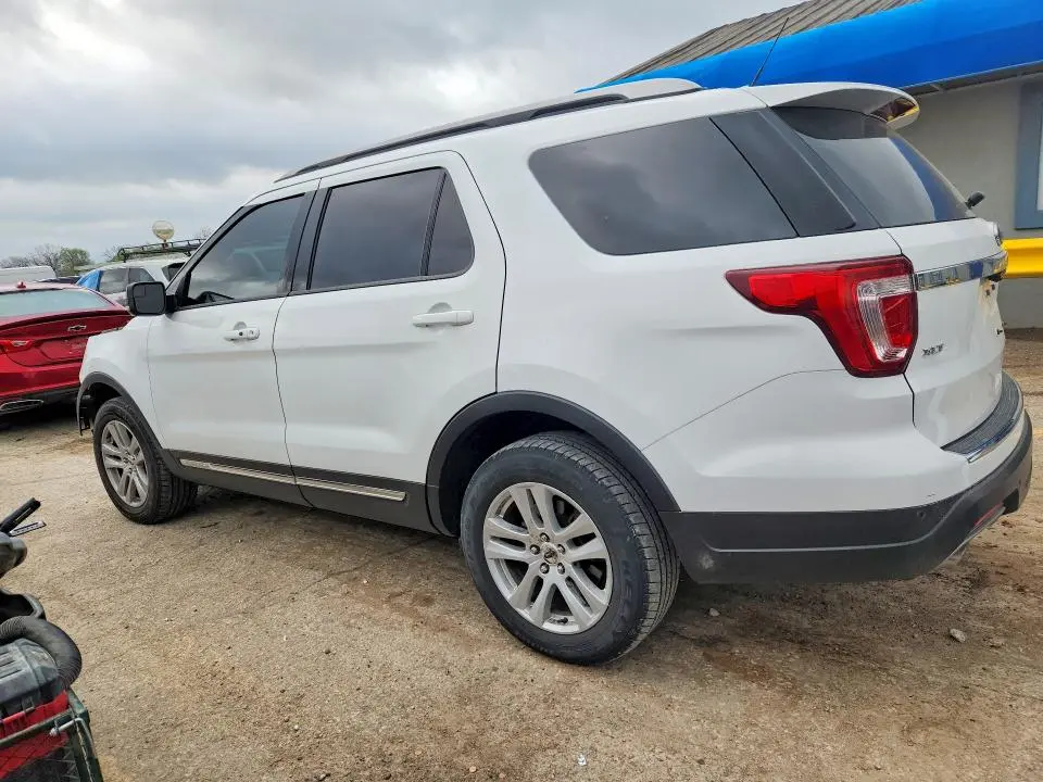 2018 FORD EXPLORER XLT  