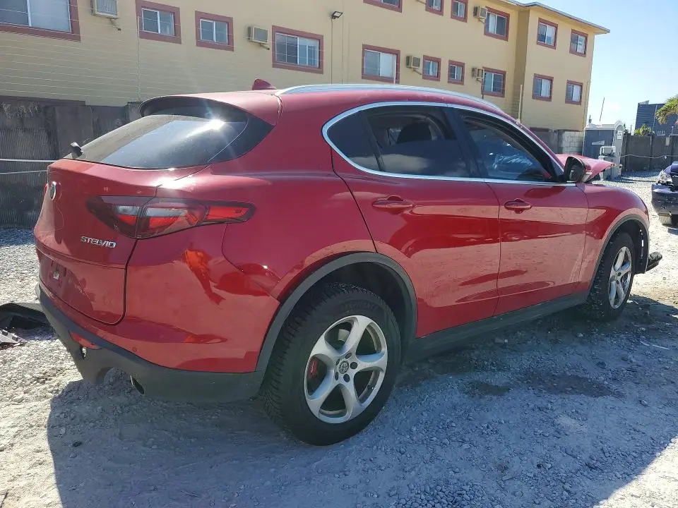 2018 ALFA ROMEO STELVIO   