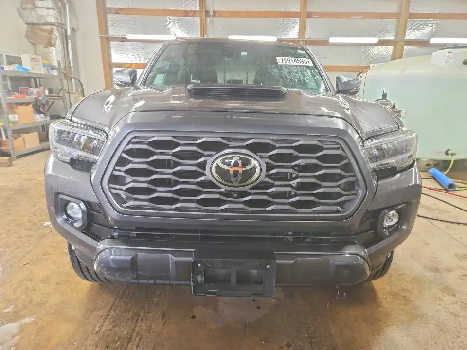 2021 TOYOTA TACOMA TRD SPORT  