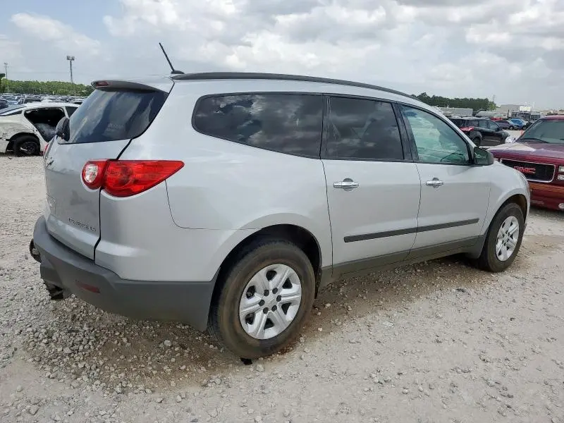 2012 CHEVROLET TRAVERSE LS  