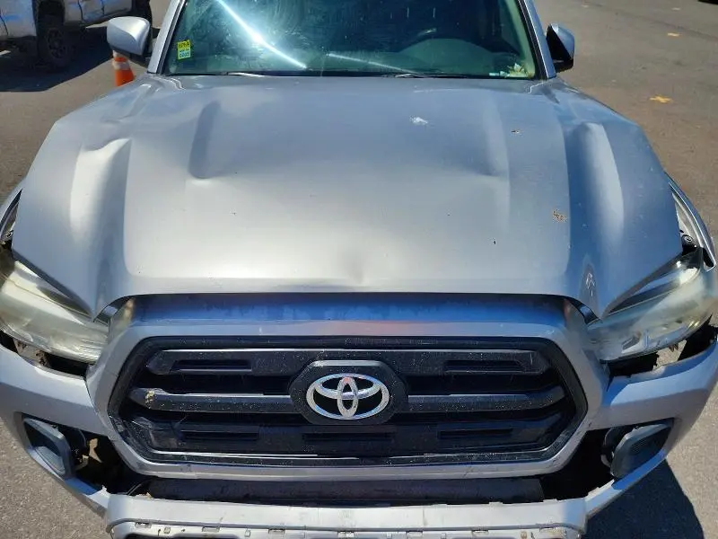 2017 TOYOTA TACOMA   