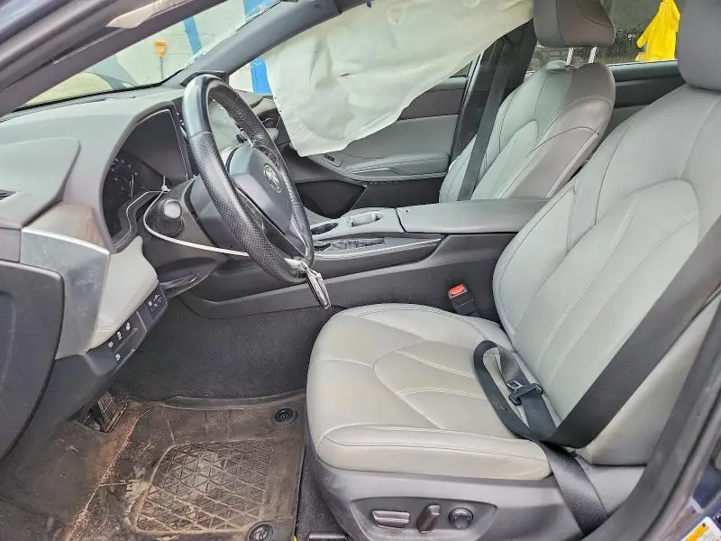 2021 TOYOTA AVALON XLE  