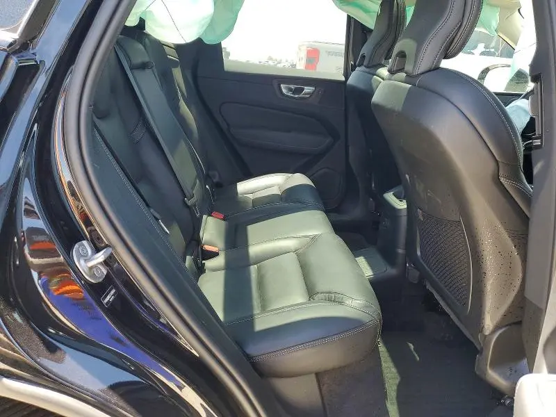 2025 VOLVO XC60 ULTRA  
