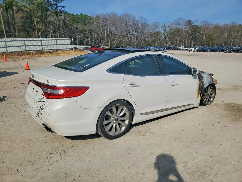 2012 HYUNDAI AZERA   