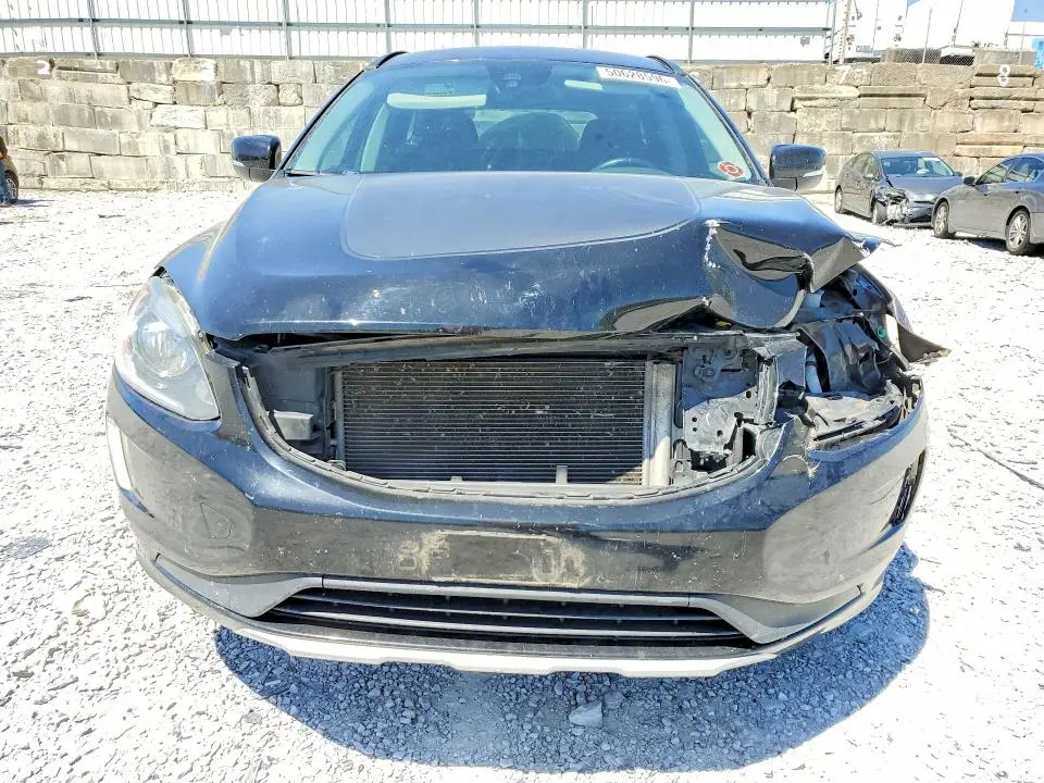 2014 VOLVO XC60 3.2  