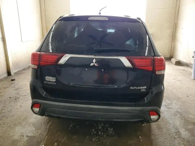 2016 MITSUBISHI OUTLANDER SE