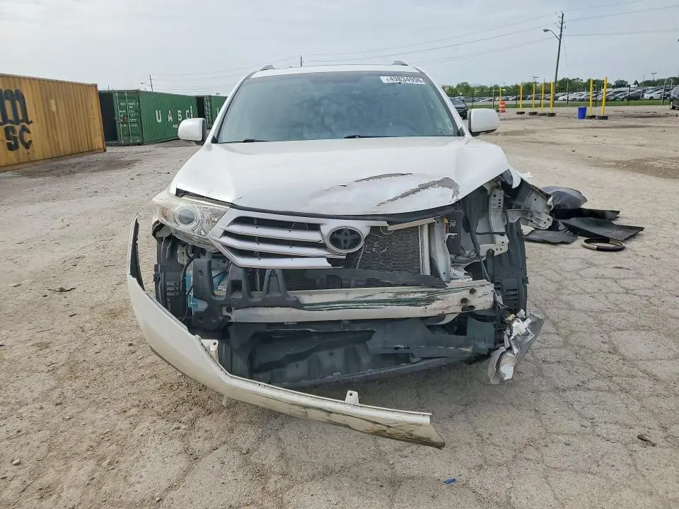 2013 TOYOTA HIGHLANDER LIMITED  
