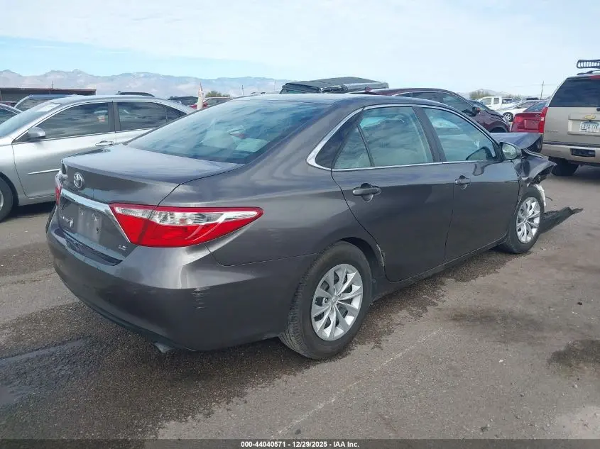 2015 TOYOTA CAMRY LE