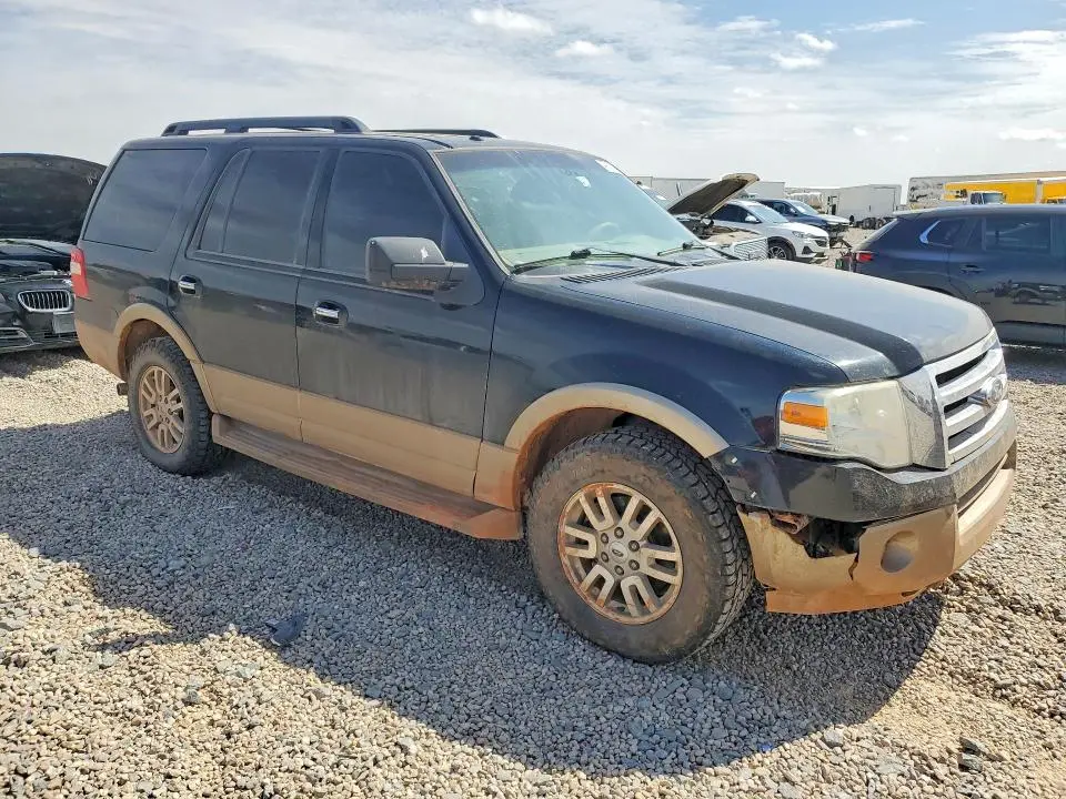 2011 FORD EXPEDITION XLT  