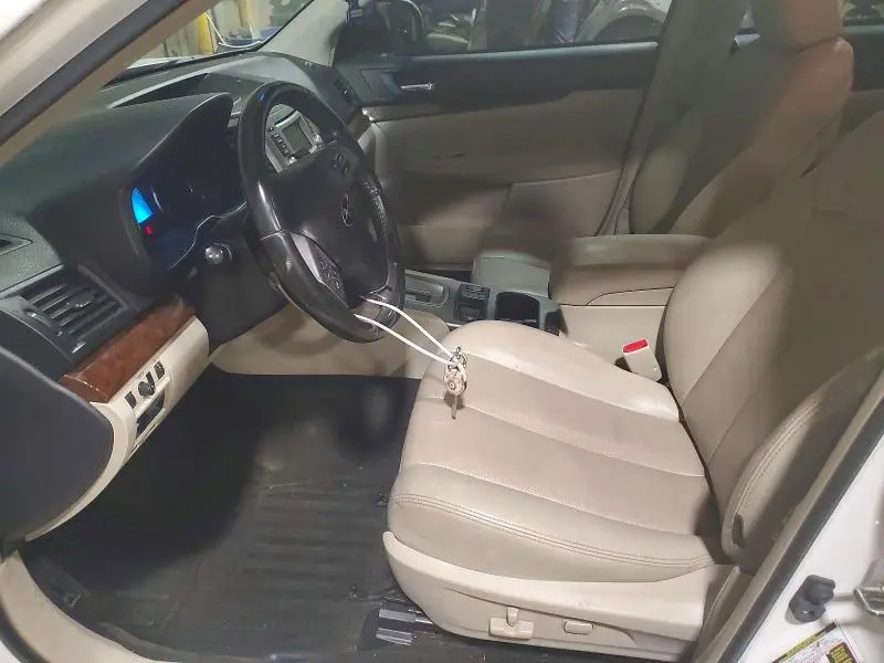 2013 SUBARU LEGACY 2.5I LIMITED  