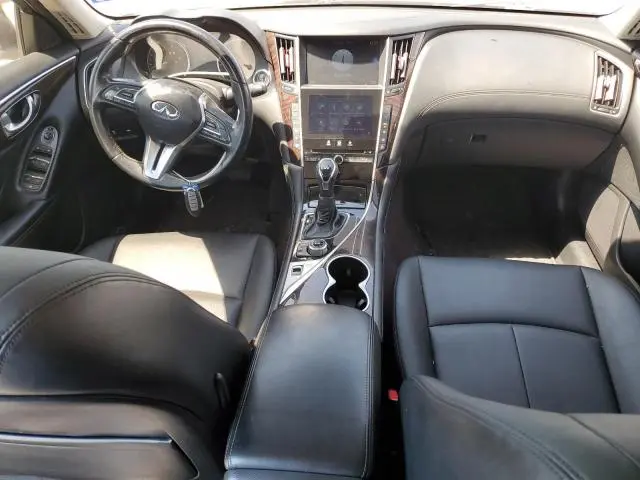 2018 INFINITI Q50 LUXE