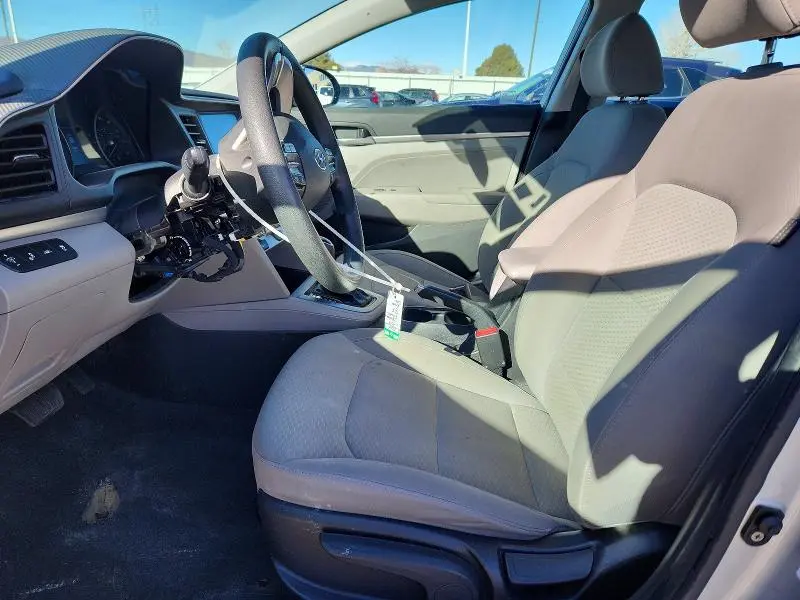 2019 HYUNDAI ELANTRA SEL  