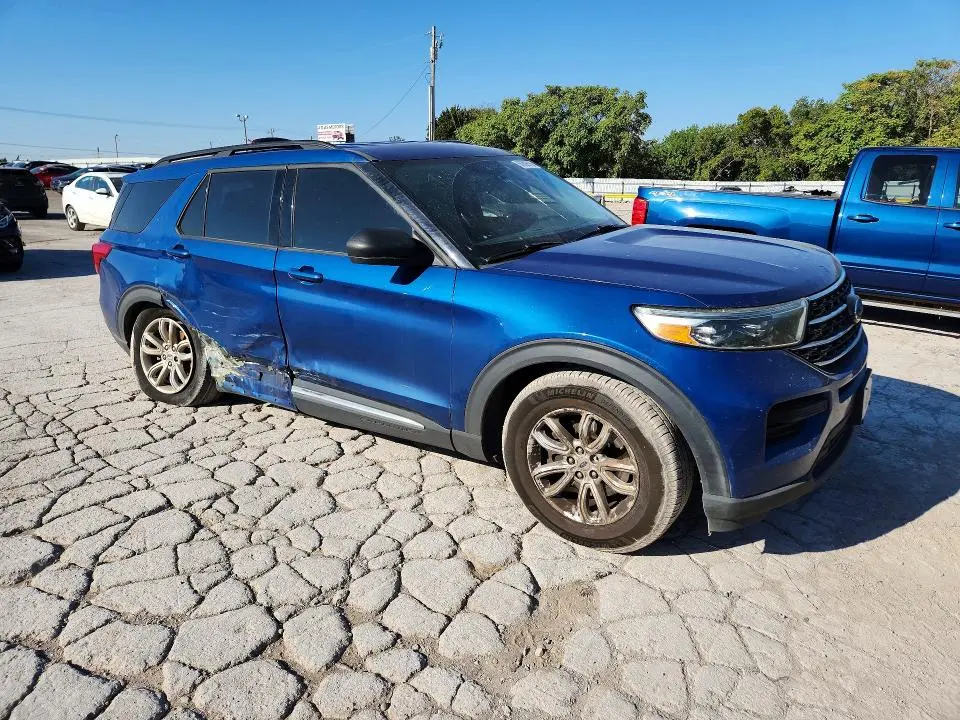 2021 FORD EXPLORER XLT  