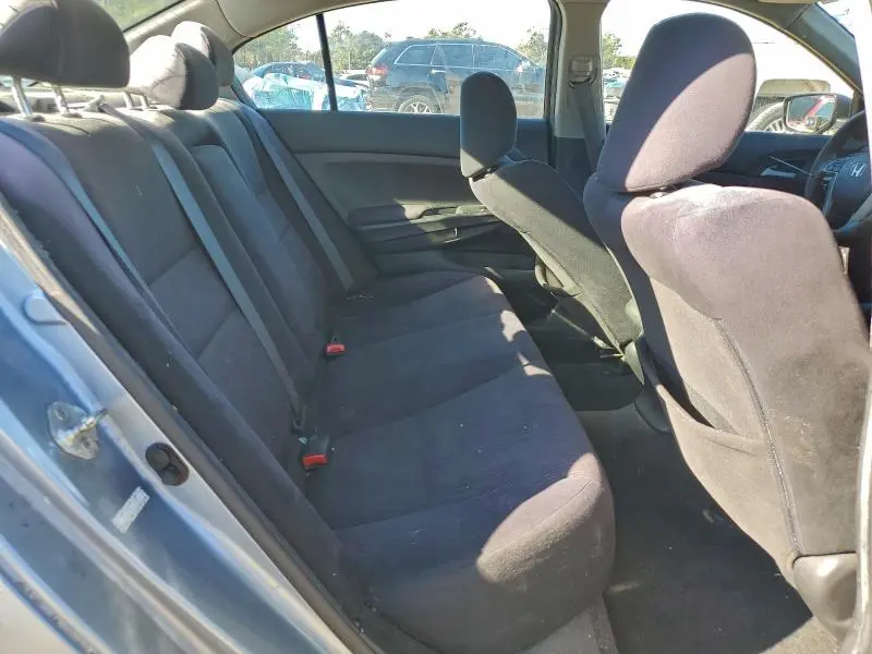 2011 HONDA ACCORD LX  