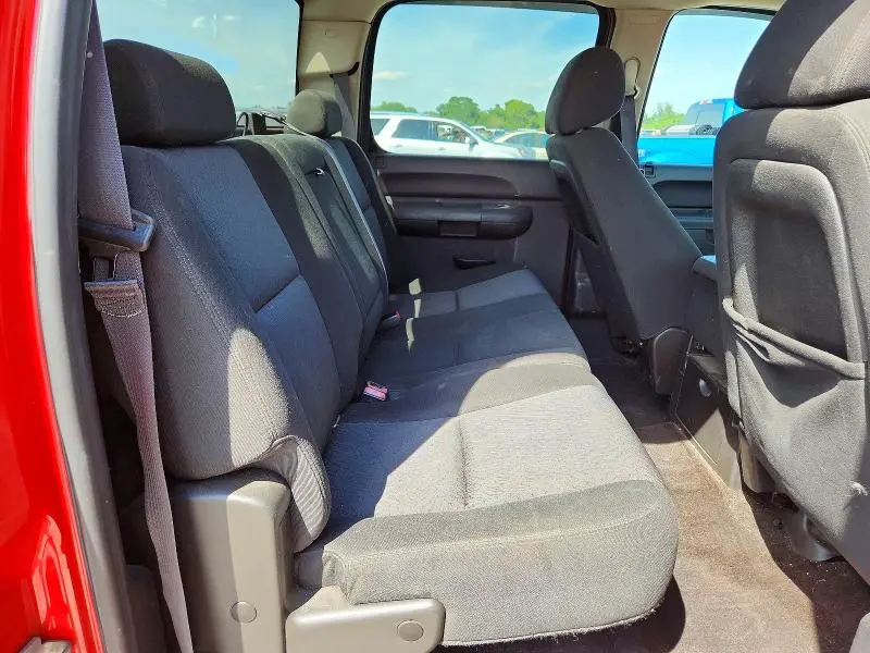 2011 CHEVROLET SILVERADO K1500 LT  