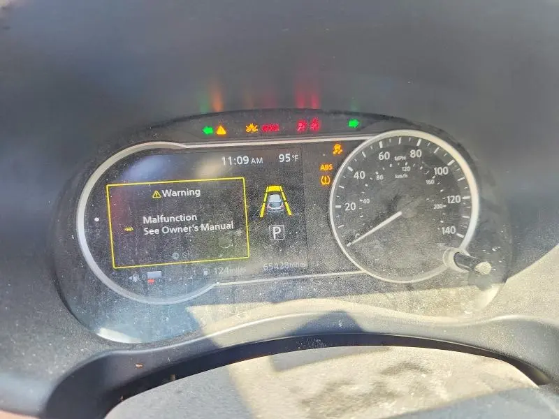 2020 NISSAN KICKS SV  