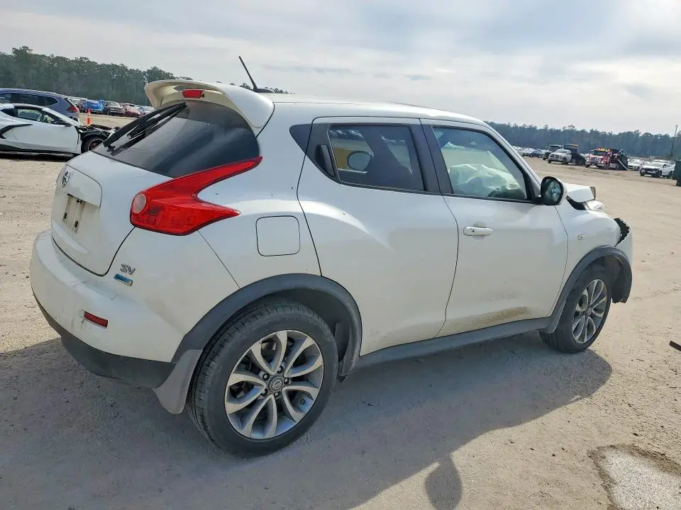 2013 NISSAN JUKE S  