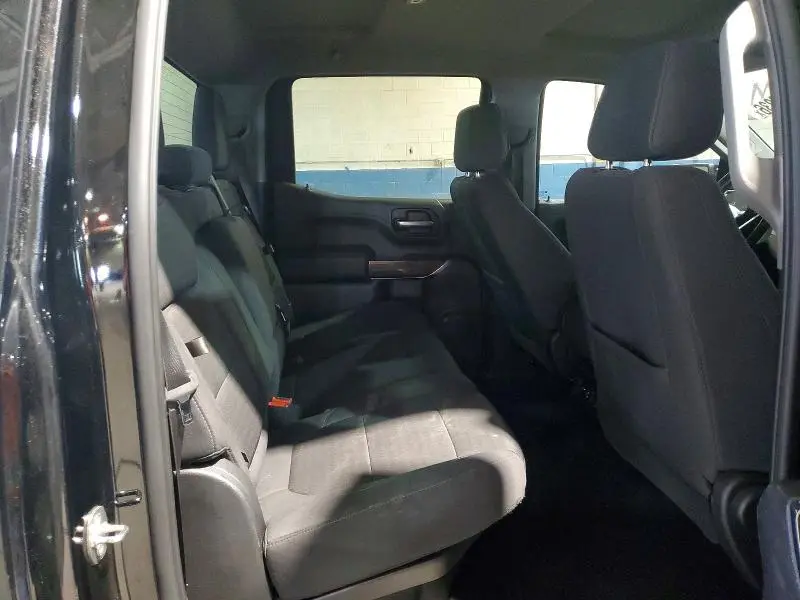 2021 CHEVROLET SILVERADO K1500 RST  