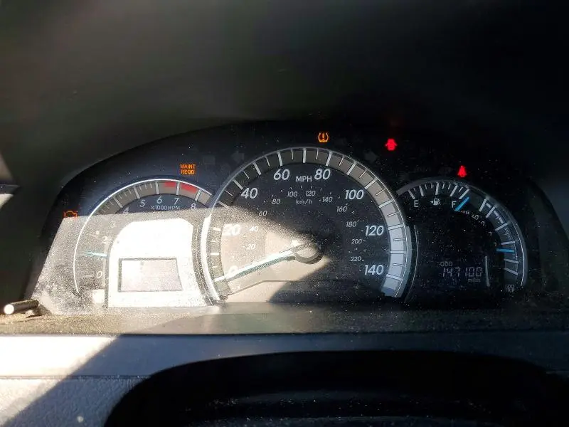 2012 TOYOTA CAMRY SE V6  