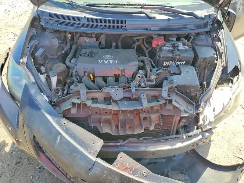2010 TOYOTA YARIS BASE  