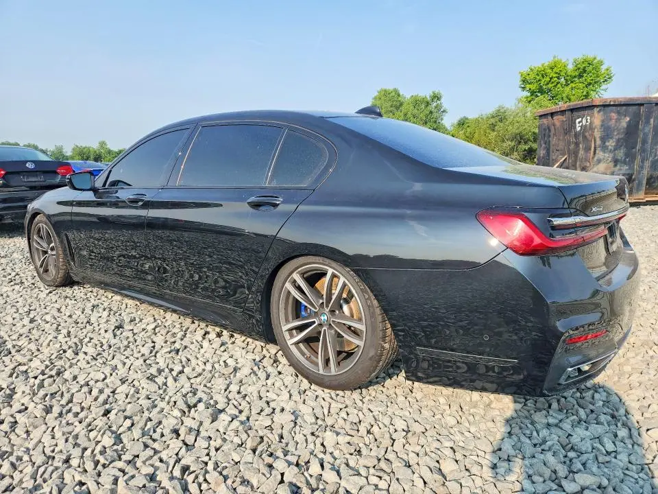 2020 BMW 750 XI  
