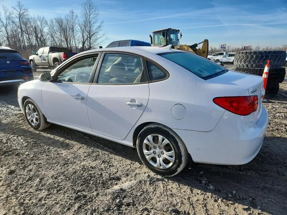 2010 HYUNDAI ELANTRA BLUE  