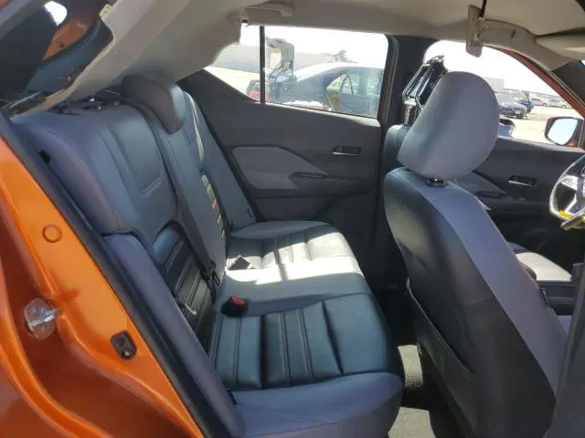 2023 NISSAN KICKS SR  