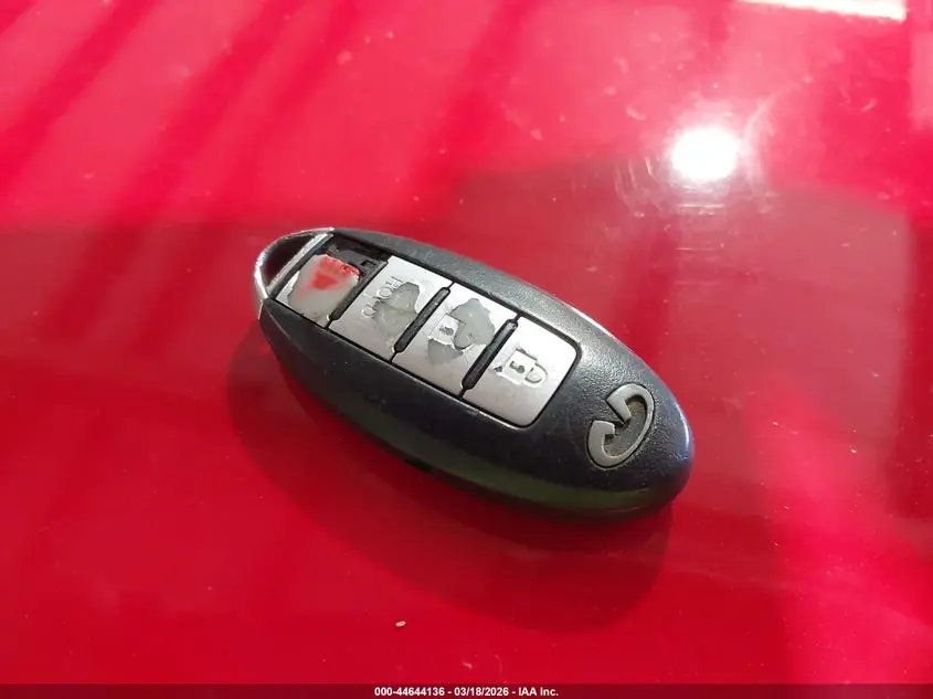 2013 INFINITI G37 JOURNEY