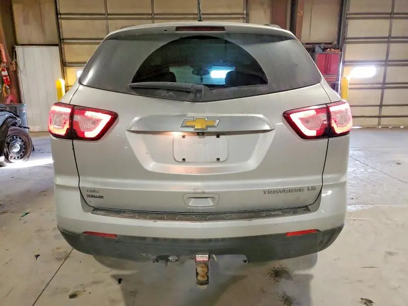 2015 CHEVROLET TRAVERSE LS  