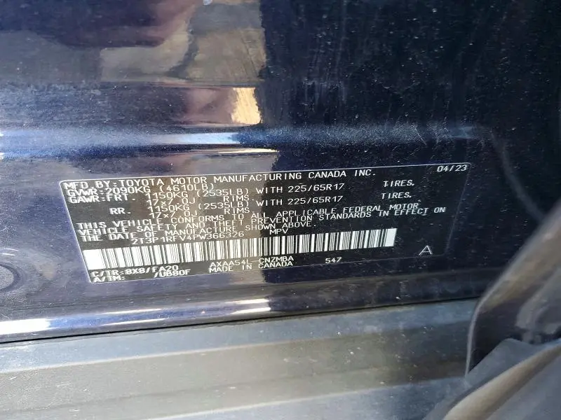 2023 TOYOTA RAV4 XLE  