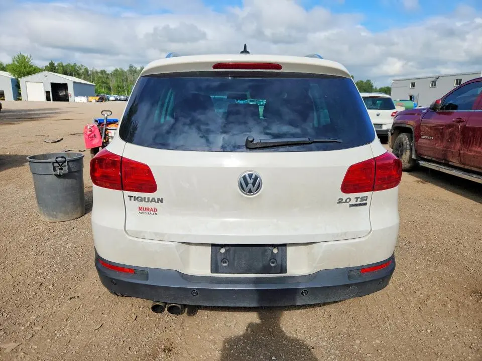 2012 VOLKSWAGEN TIGUAN S  