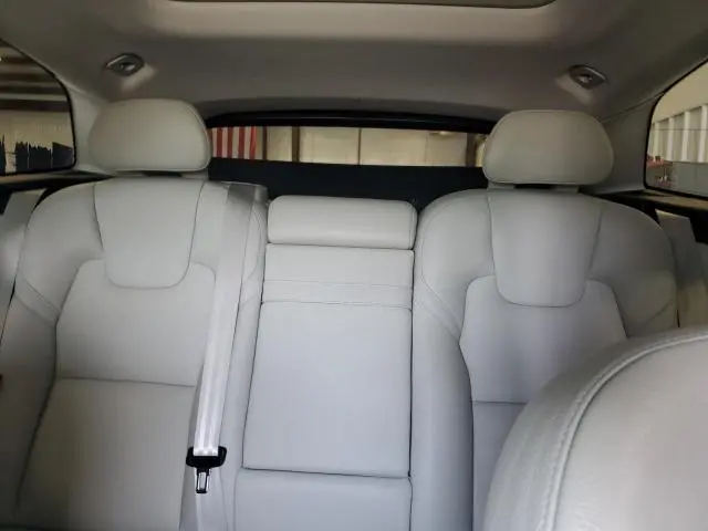 2018 VOLVO XC60 T5  