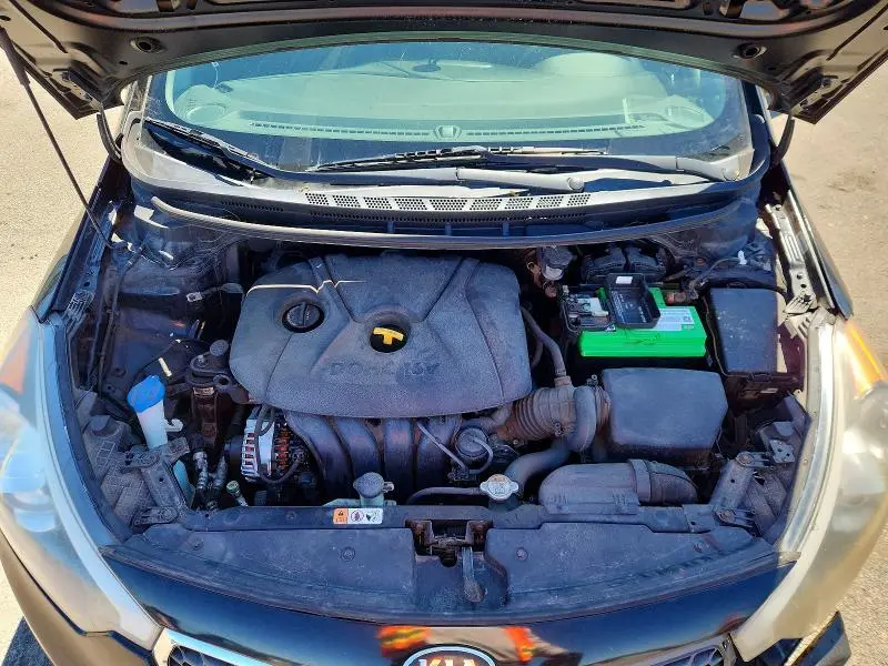 2015 KIA FORTE LX  