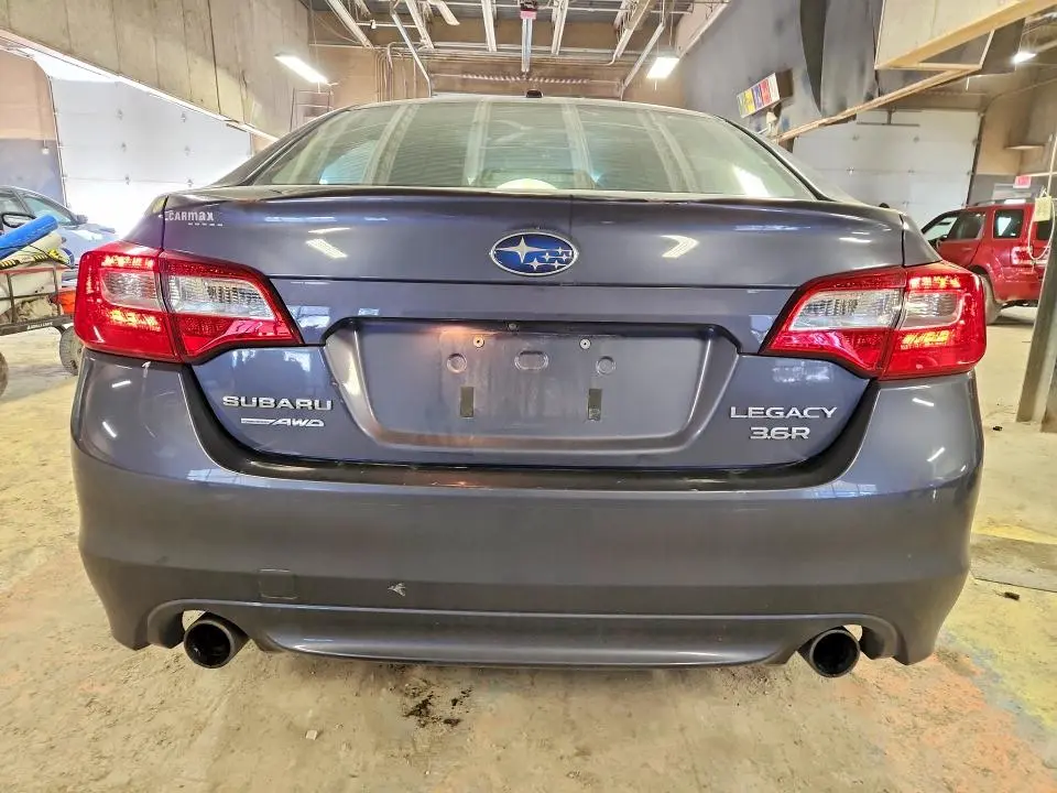 2015 SUBARU LEGACY 3.6R LIMITED  