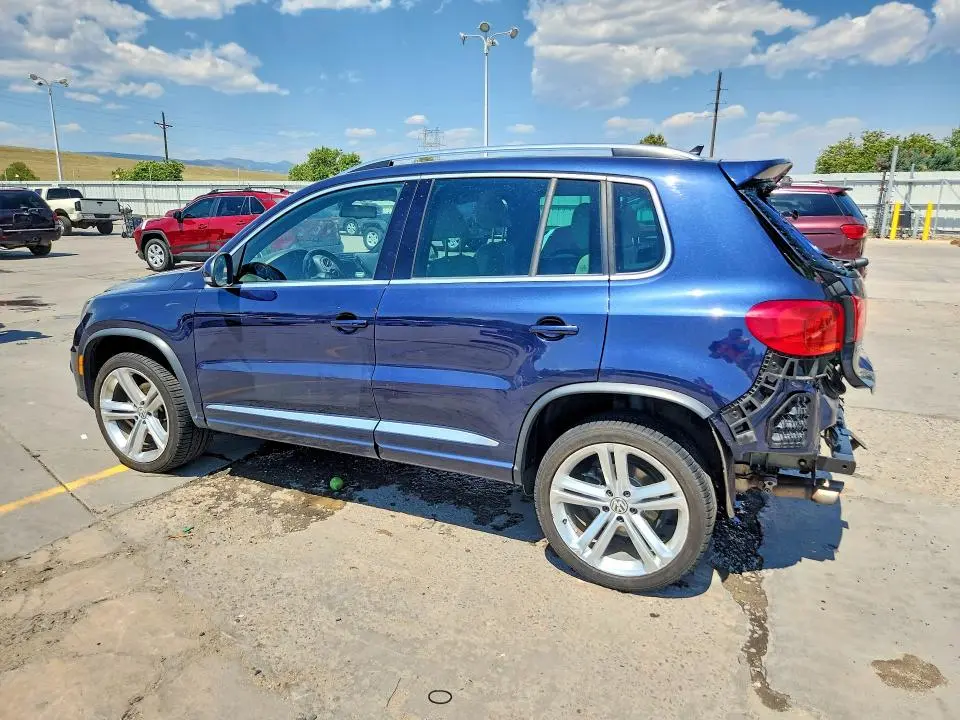 2016 VOLKSWAGEN TIGUAN S  