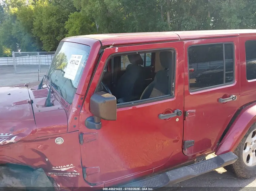 2012 JEEP WRANGLER UNLIMITED SAHARA
