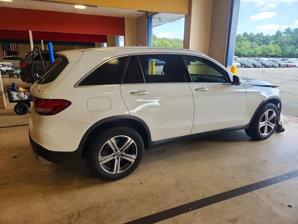 2018 MERCEDES-BENZ GLC 300 4MATIC  