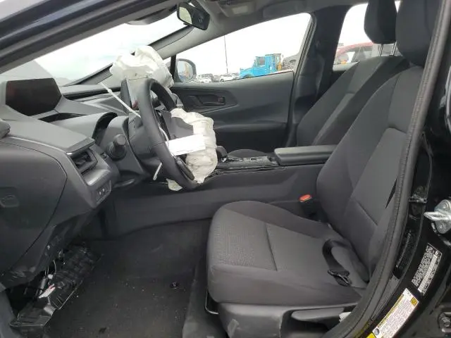 2025 TOYOTA PRIUS LE  