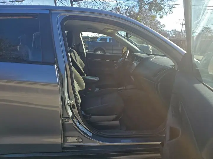 2021 MITSUBISHI OUTLANDER SPORT ES  