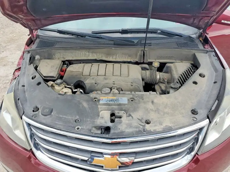 2017 CHEVROLET TRAVERSE LT  