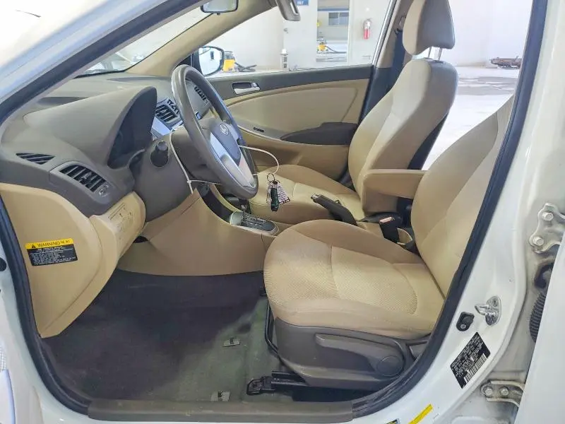 2012 HYUNDAI ACCENT GLS  